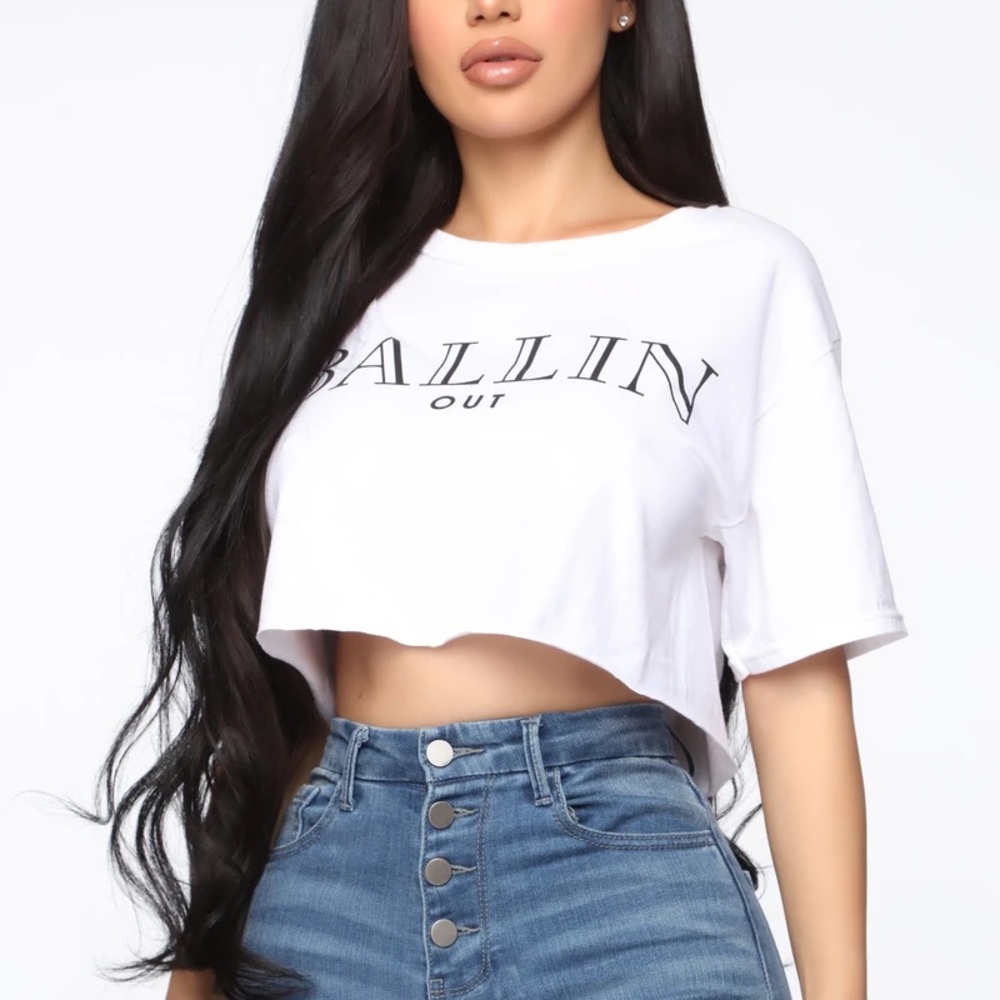 NWOT✨Fashion Nova Ballin out Tshirt